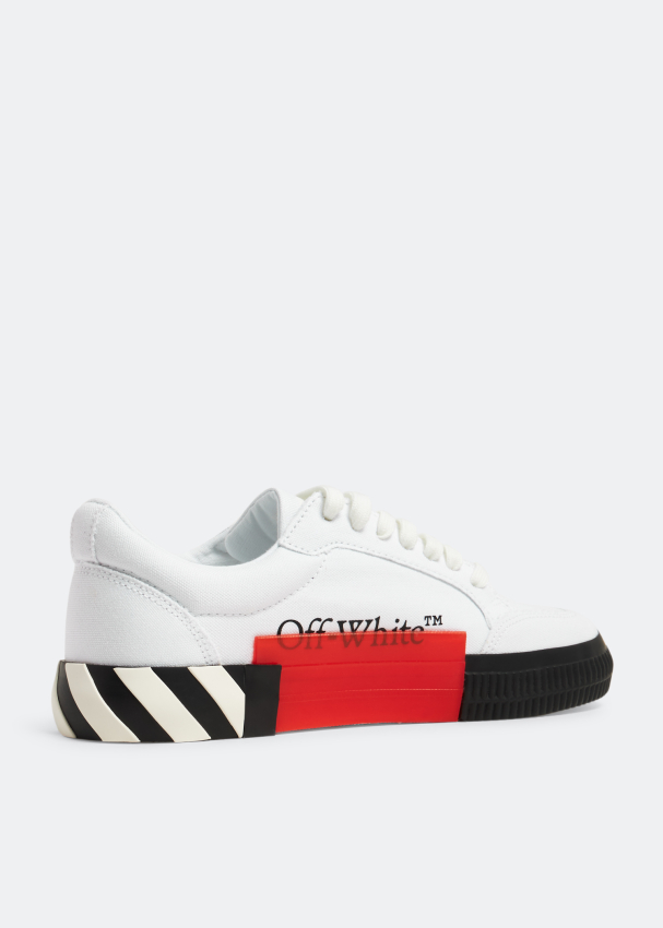 Off-White Low Vulcanized sneakers for Women - White in UAE | Level Shoes