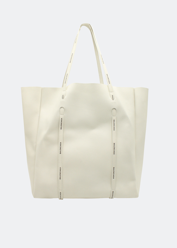 Balenciaga Pre Loved Everyday M tote bag for Women White in Qatar Level Shoes