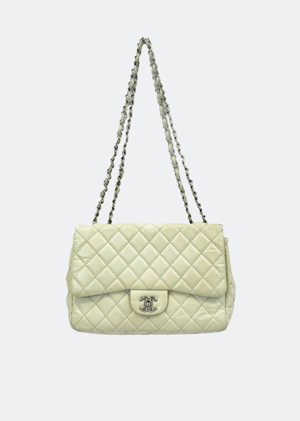 15 Helpful Tips for Buying Vintage Chanel Bags on  — House of