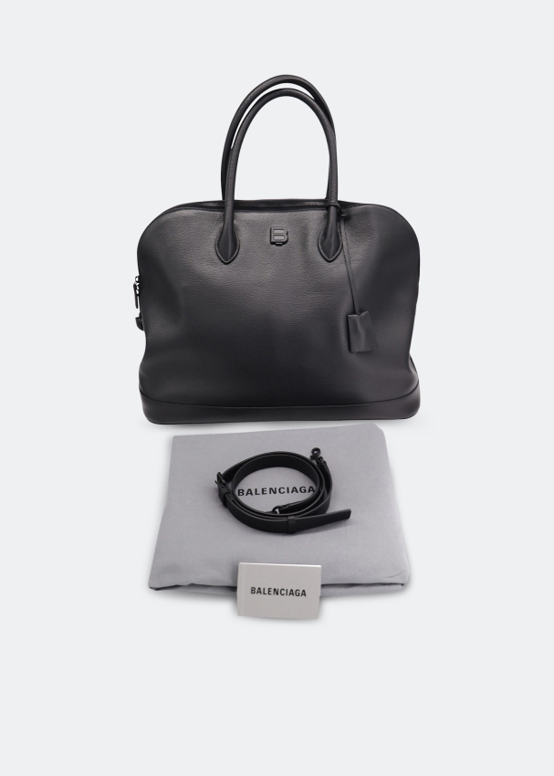 Balenciaga bag best sale logo