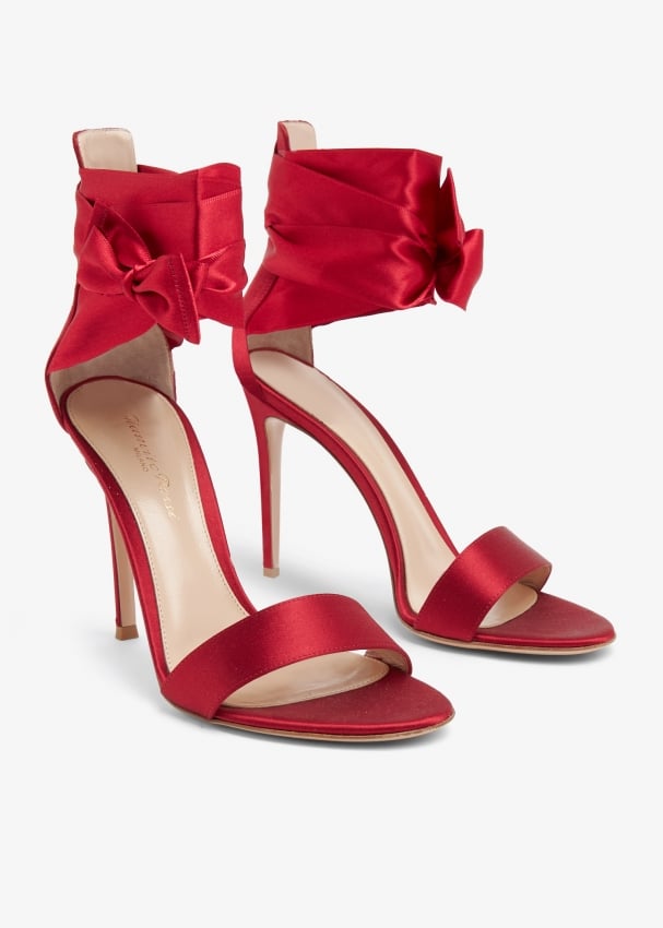 Shop gianvito rossi store
