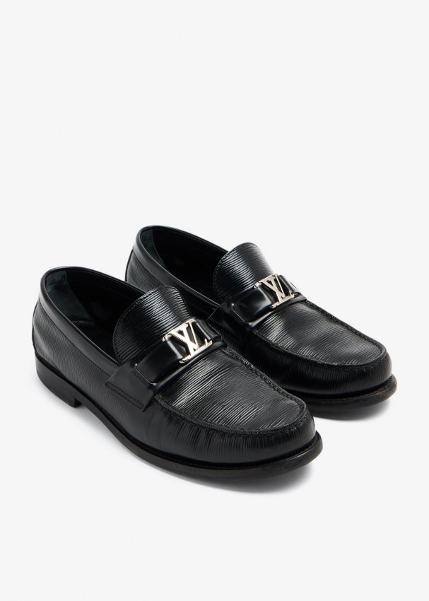 Louis Vuitton Men's Black Glazed Calf Leather Major Loafer