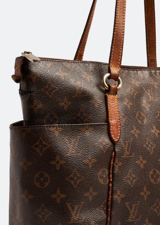 Louis Vuitton Pre-Loved Monogram Totally MM tote bag for Women - Brown in  Kuwait