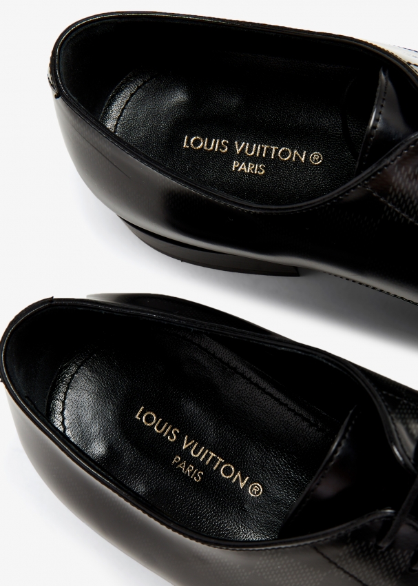 Louis Vuitton LOUIS VUITTON LV Black patent leather dress derby