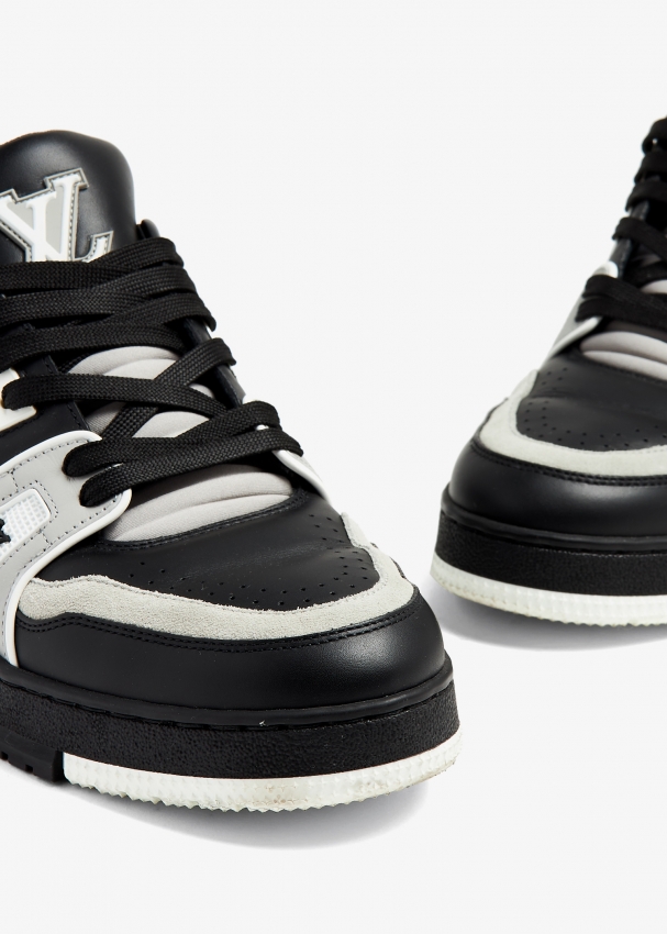 Louis Vuitton LV Trainer Sneaker Low Black Grey for Men