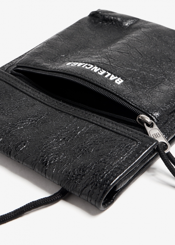 Balenciaga sales logo bag