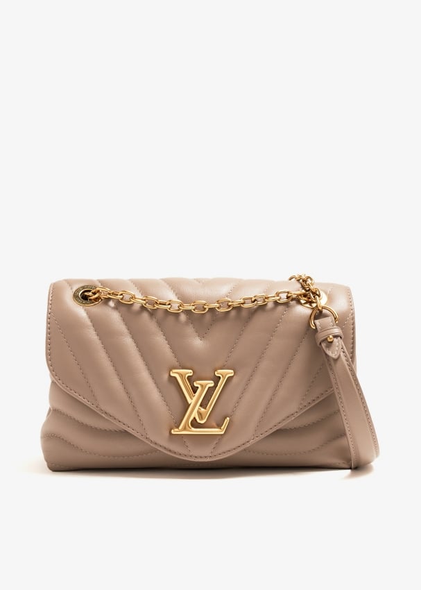 Louis Vuitton Pre Loved New Wave MM flap chain bag for Women Beige in UAE Level Shoes