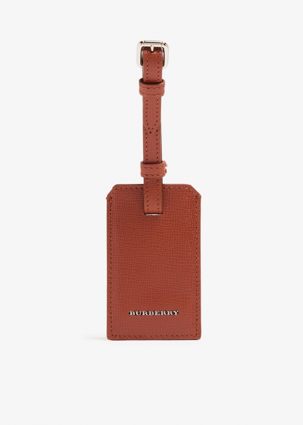 Burberry luggage tag store