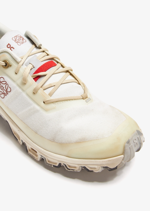 LOEWE Pre-Loved x On Cloudventure running shoes for Women LOEWE Pre-Loved x On Cloudventure running shoes for Women