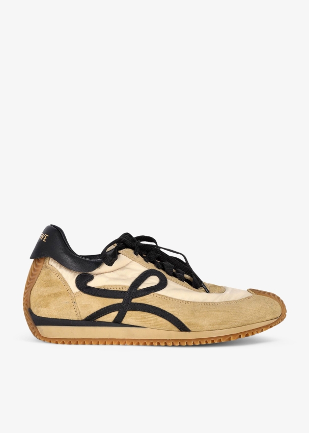 LOEWE Pre-Loved Flow runner sneakers for Women - Beige in LOEWE Pre-Loved Flow runner sneakers for Women - Beige in