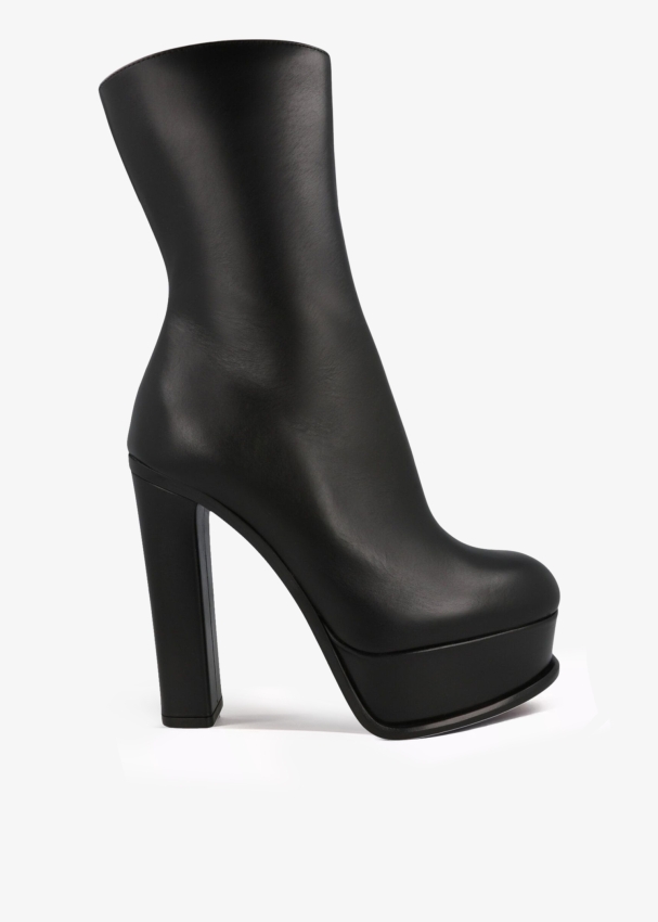 Alexander mcqueen platform boots outlet