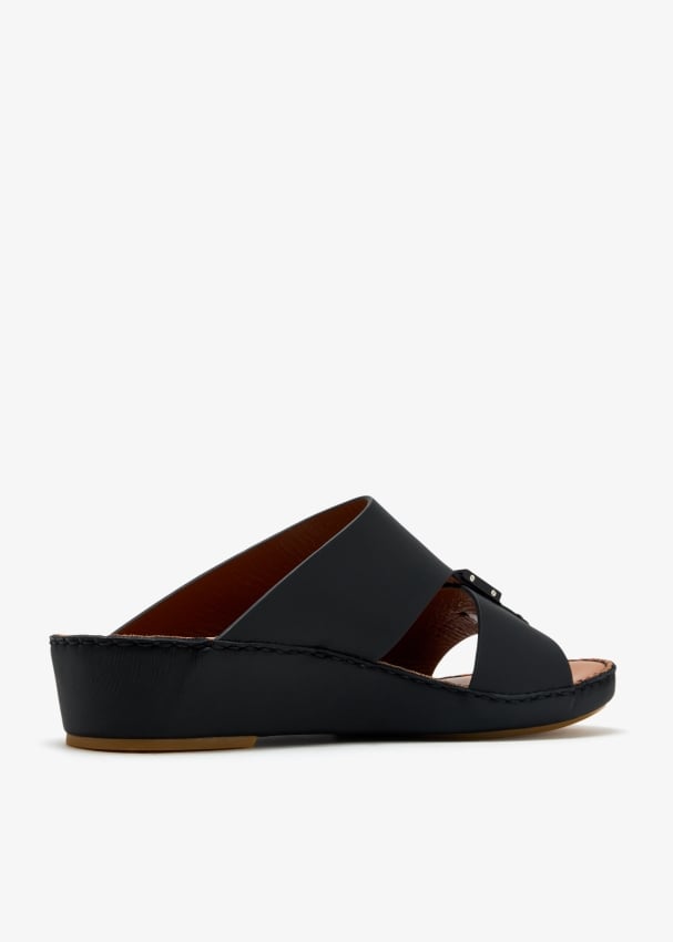 rub1716qgmgb-black_4.jpg