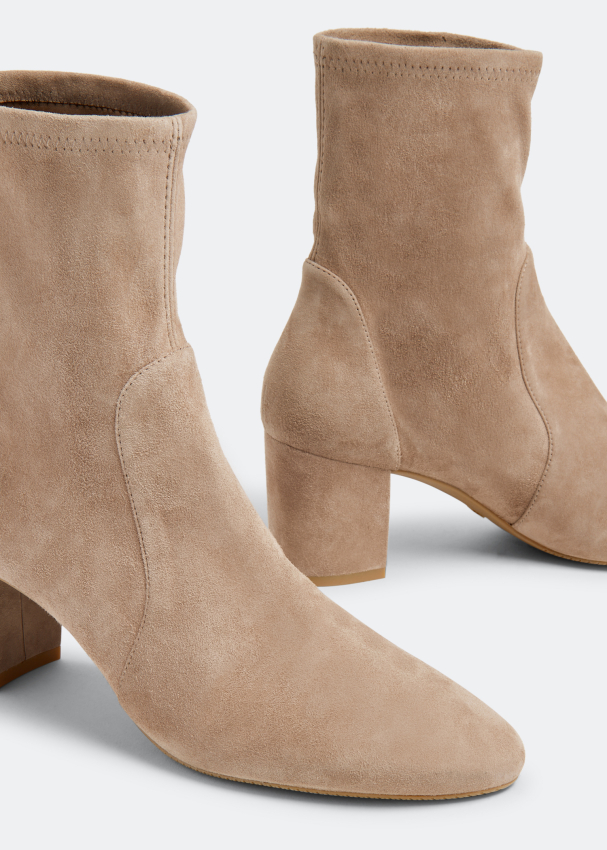 stuart weitzman beige boots