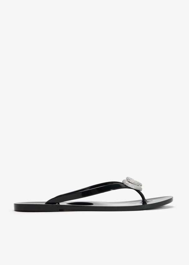 ss25-s0888-05-gum-blk_1.jpg