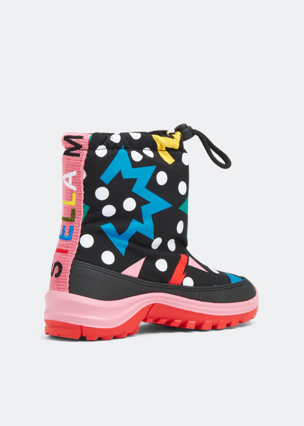Stella McCartney Nylon snow boots for Girl Black in UAE Level Shoes