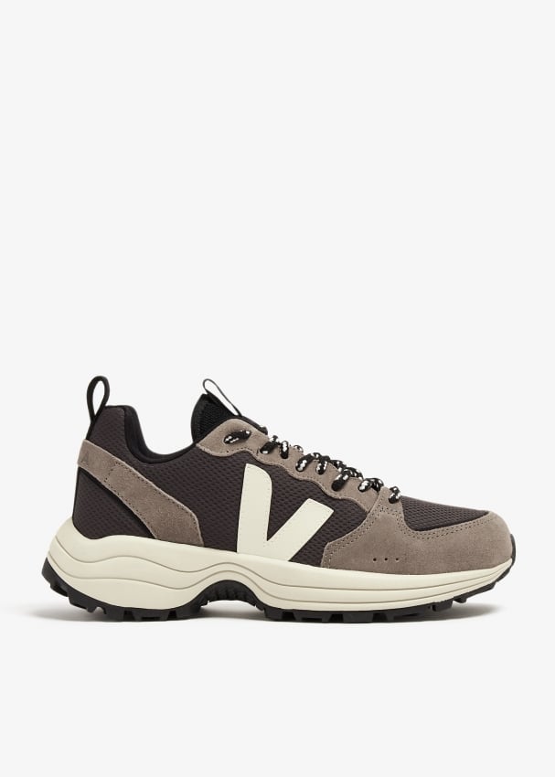 Veja Venturi sneakers for Men - Brown in UAE | Level Shoes