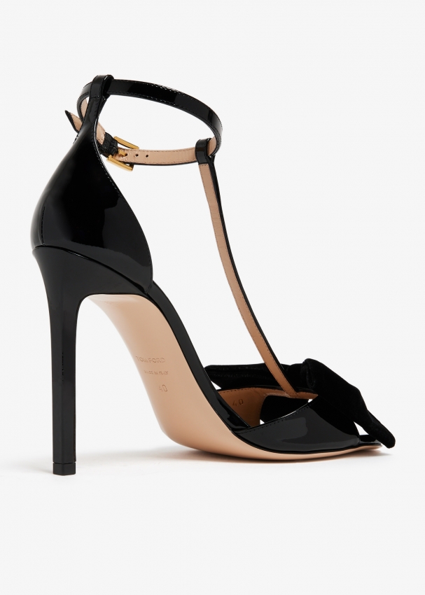 Tom Ford Brigitte sandals for Women - Black in UAE | Level Shoes