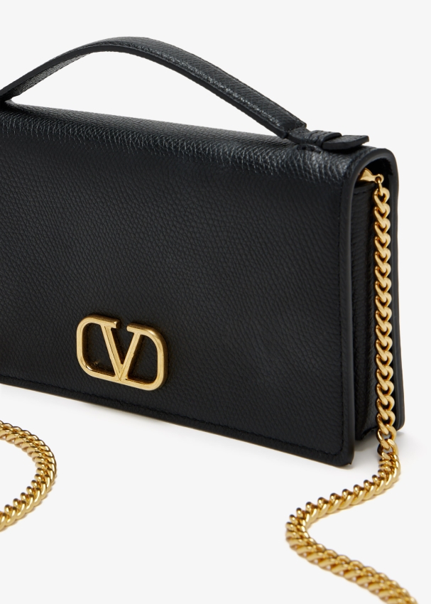 Valentino Garavani VLogo Signature chain wallet for Women - Black in ...