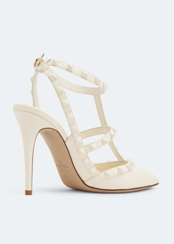 Valentino Garavani Rockstud pumps for Women - White in UAE | Level Shoes