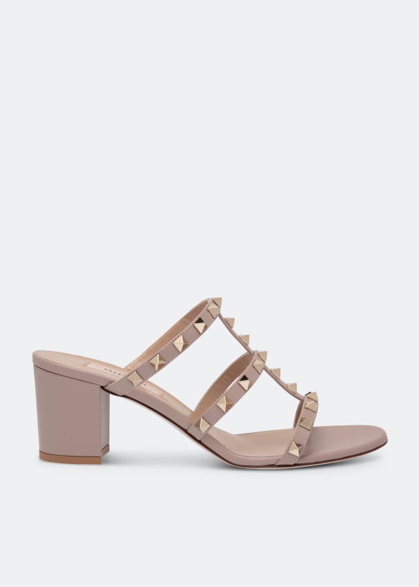 Valentino Garavani Rockstud sandals for Women - Beige in UAE | Level Shoes