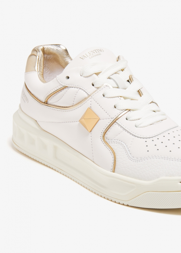 Calfskin Rockstud Untitled Sneaker for Man in White | Valentino PH