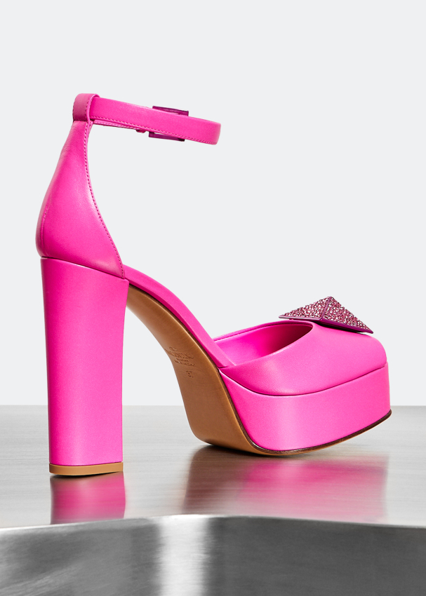 klodset gallon kaustisk Valentino Garavani x Level Shoes One Stud pumps for Women - Pink in UAE |  Level Shoes