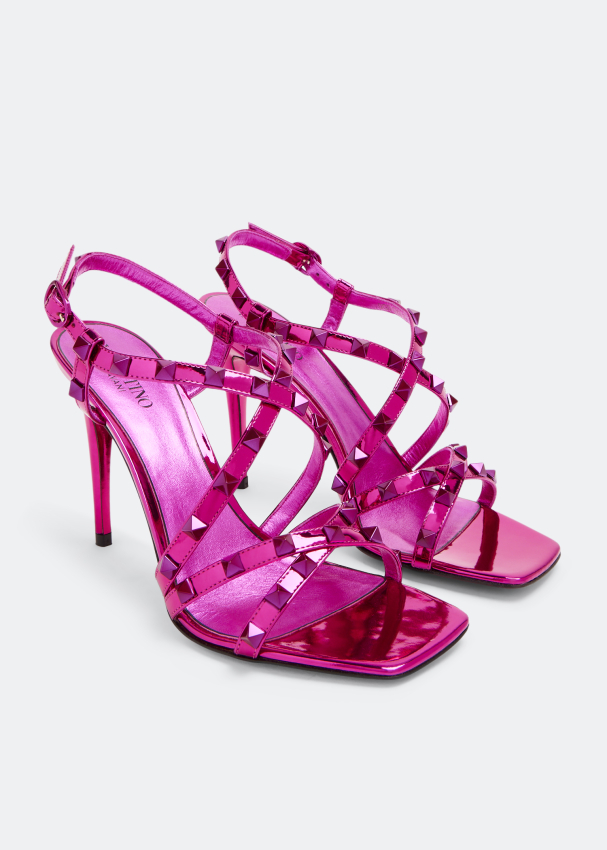 Valentino rockstud sales heels pink