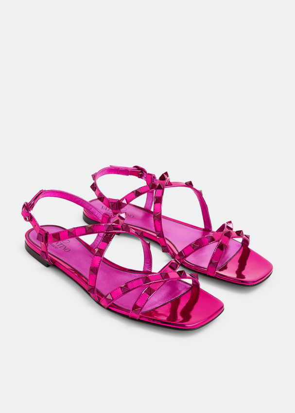 Pink valentino rockstud 2025 sandals