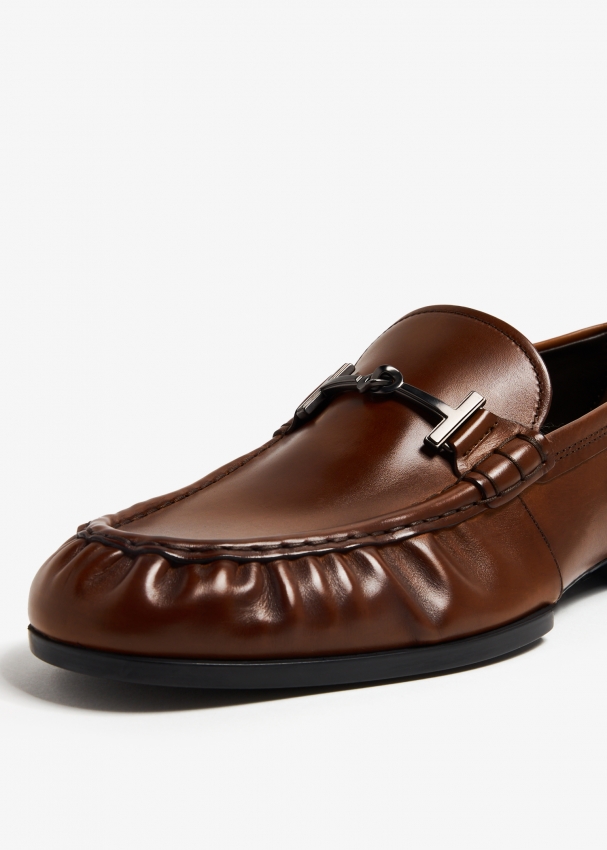 Leather sales loafer shoes