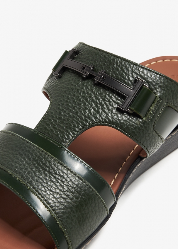 Sandals for shop men near me