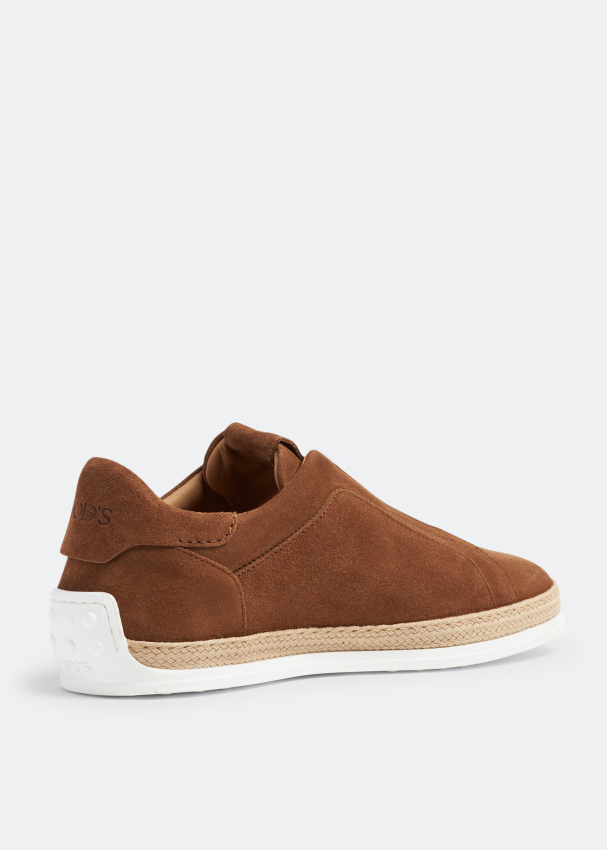 Suede clearance tennis shoes