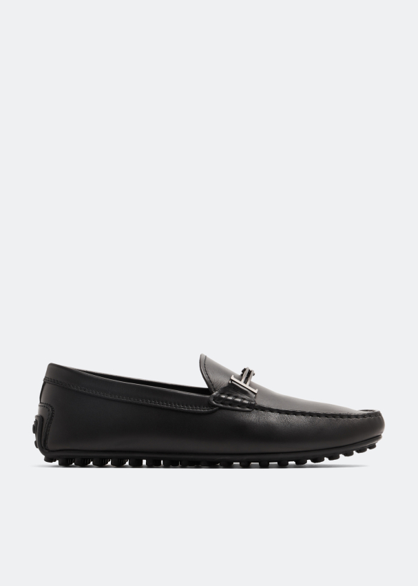 Tod's City Gommino driving shoes for Men - Black in UAE | Level Shoes