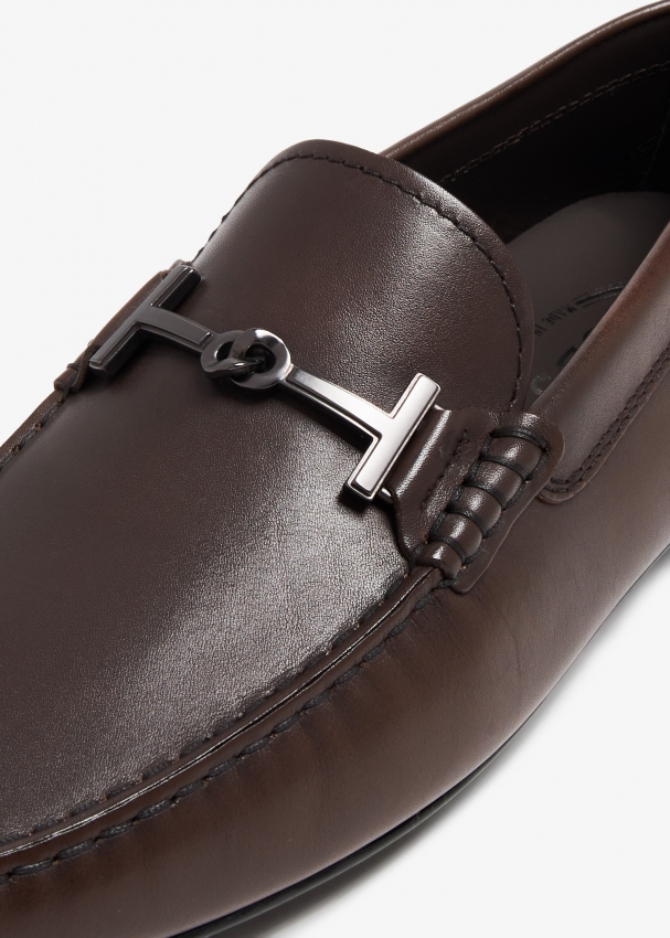 Tod s City Gommino driving shoes for Men Brown in UAE Level Shoes