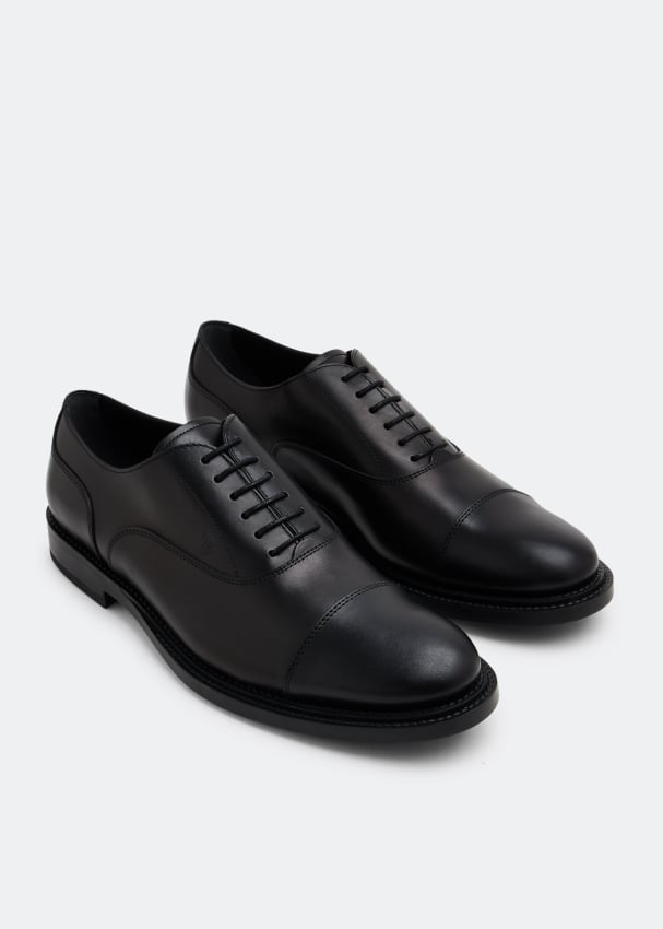 Tod's Oxford lace-up shoes for Men - Black in UAE | Level Shoes