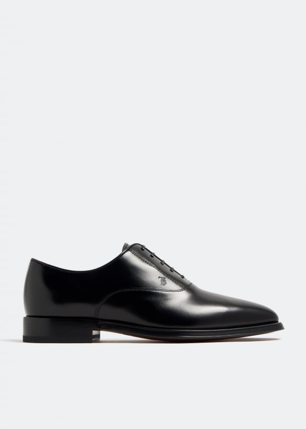 Oxford top lace up