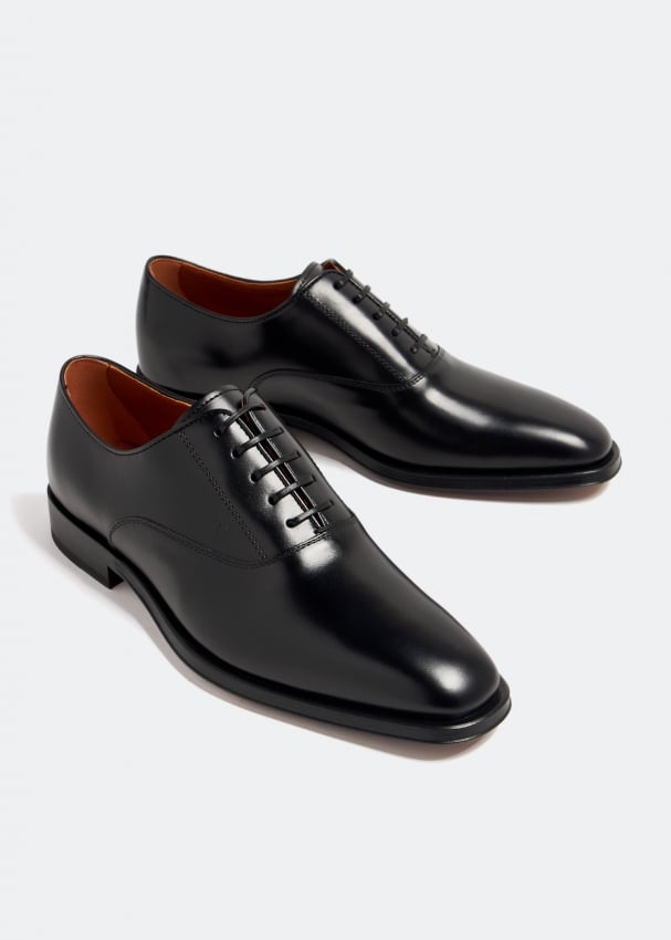 Oxford tie shoes discount