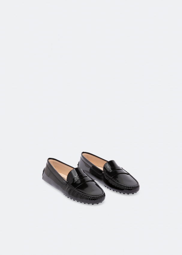 Tod's Gommino driving loafers for Women - Black in UAE | Level Shoes