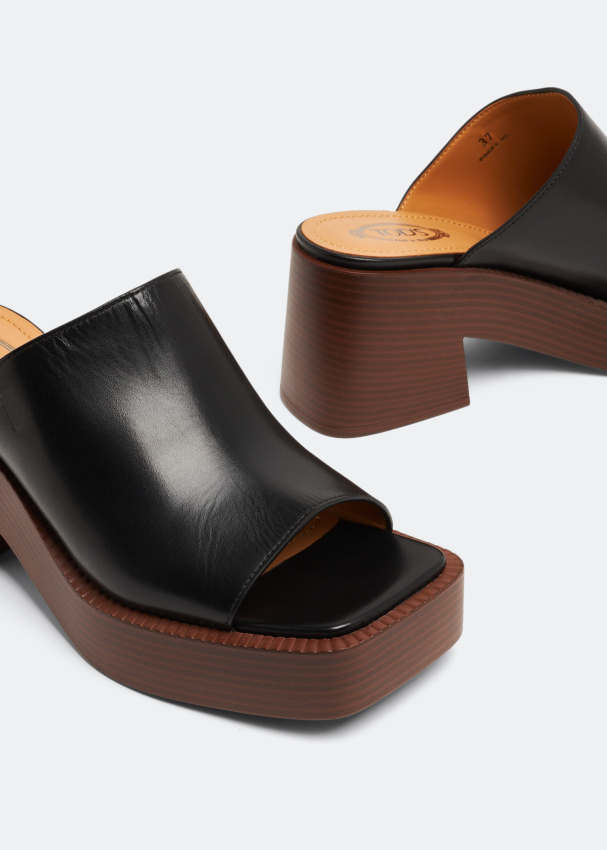 Tod s Leather platform mules for Women Black in Oman Level Shoes