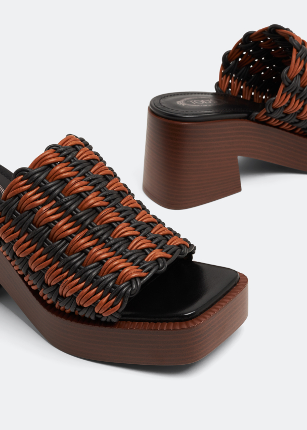 Tod's Woven platform mules for Women - Brown in UAE | Level
