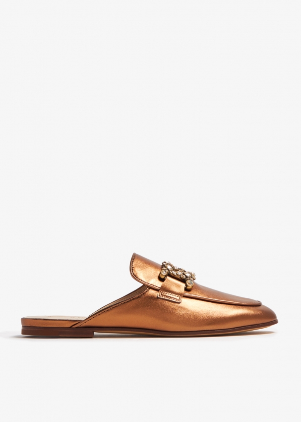 Tod's leather slippers top