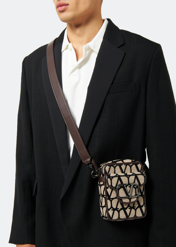 Valentino mens messenger 2025 bag