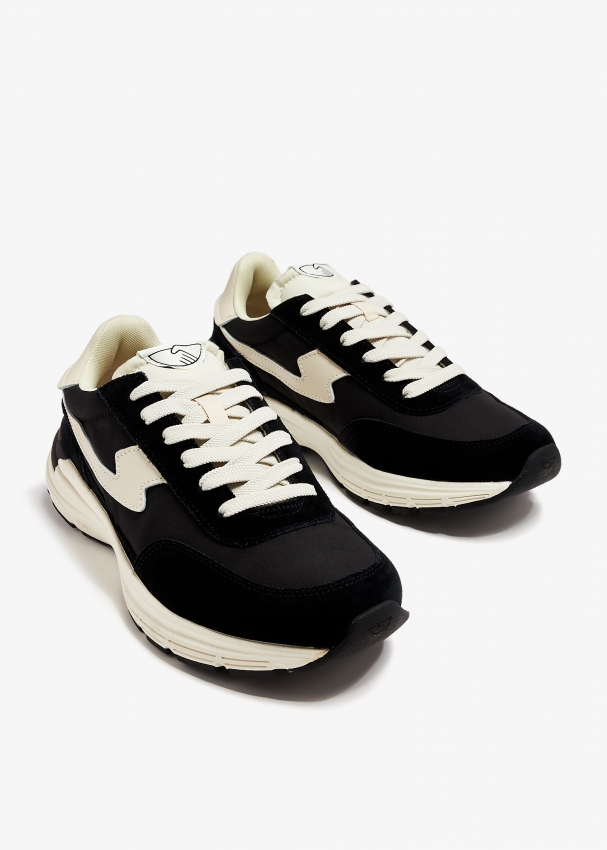 yp02015-black_7.jpg