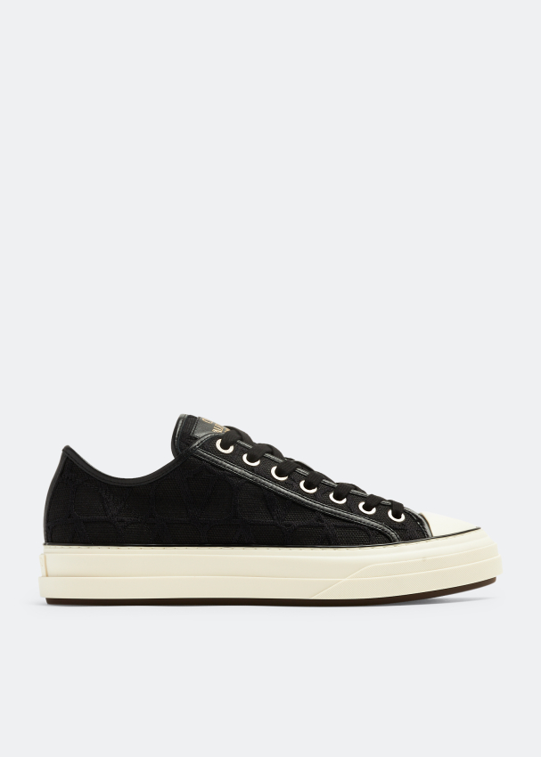 Valentino Garavani Toile Iconographe Totaloop sneakers for Men - Black ...