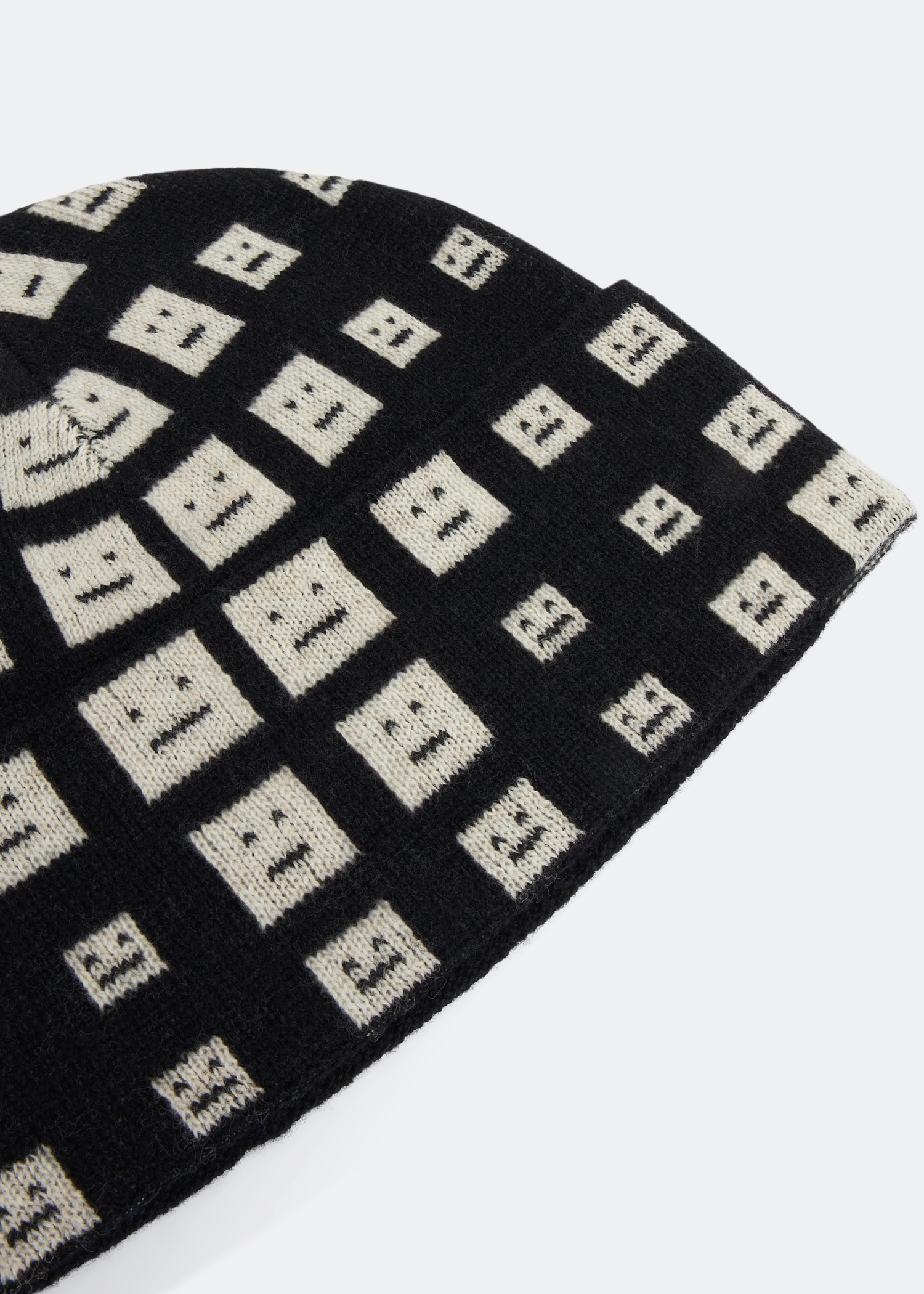 

Knit beanie, Black
