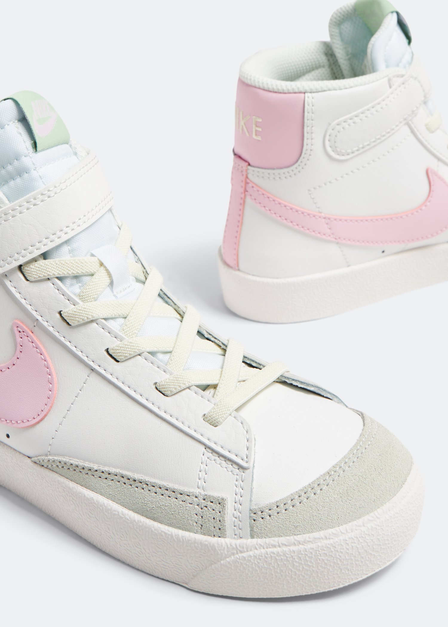 

Blazer Mid '77 sneakers, White