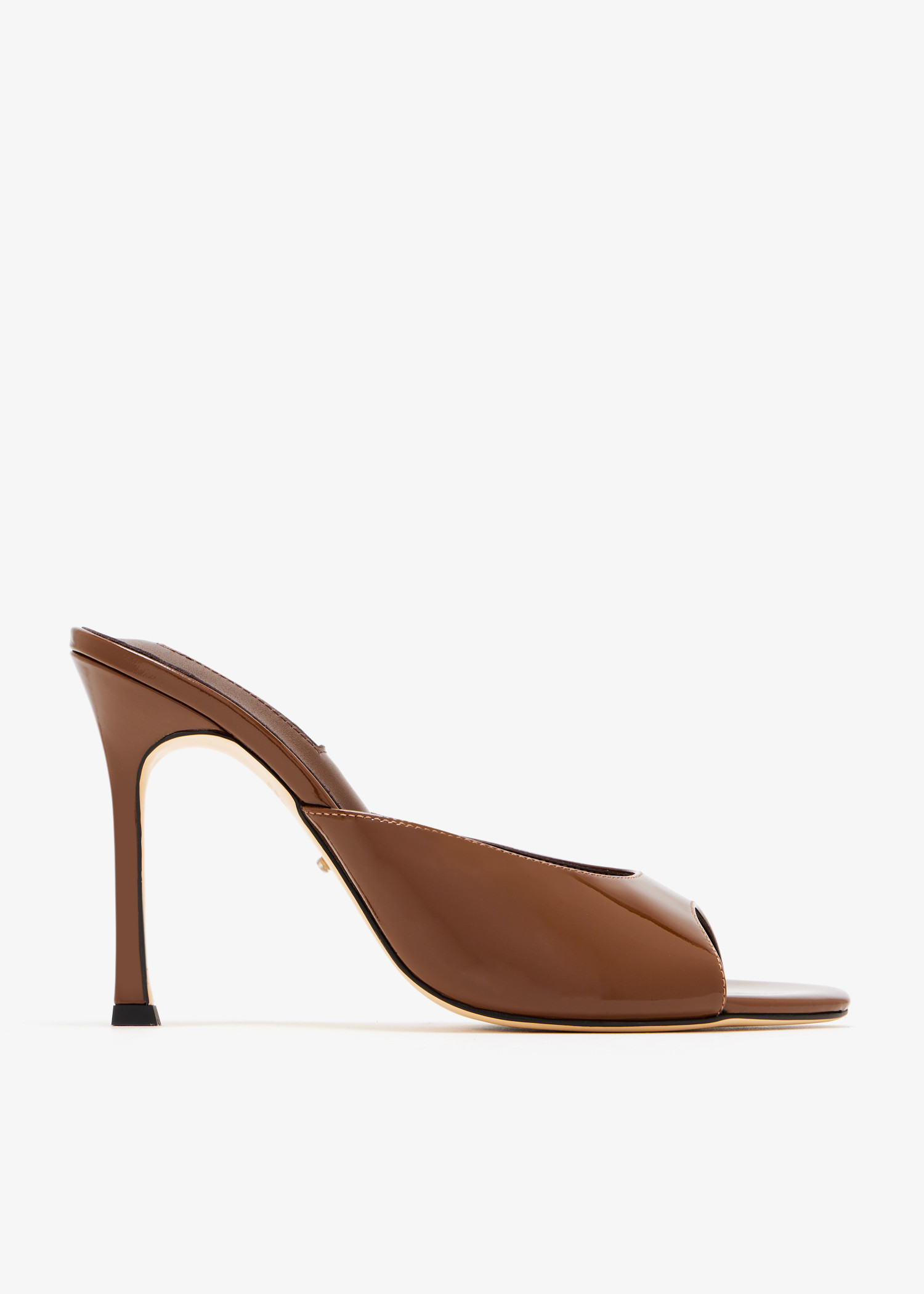 

Dreamer mules, Brown