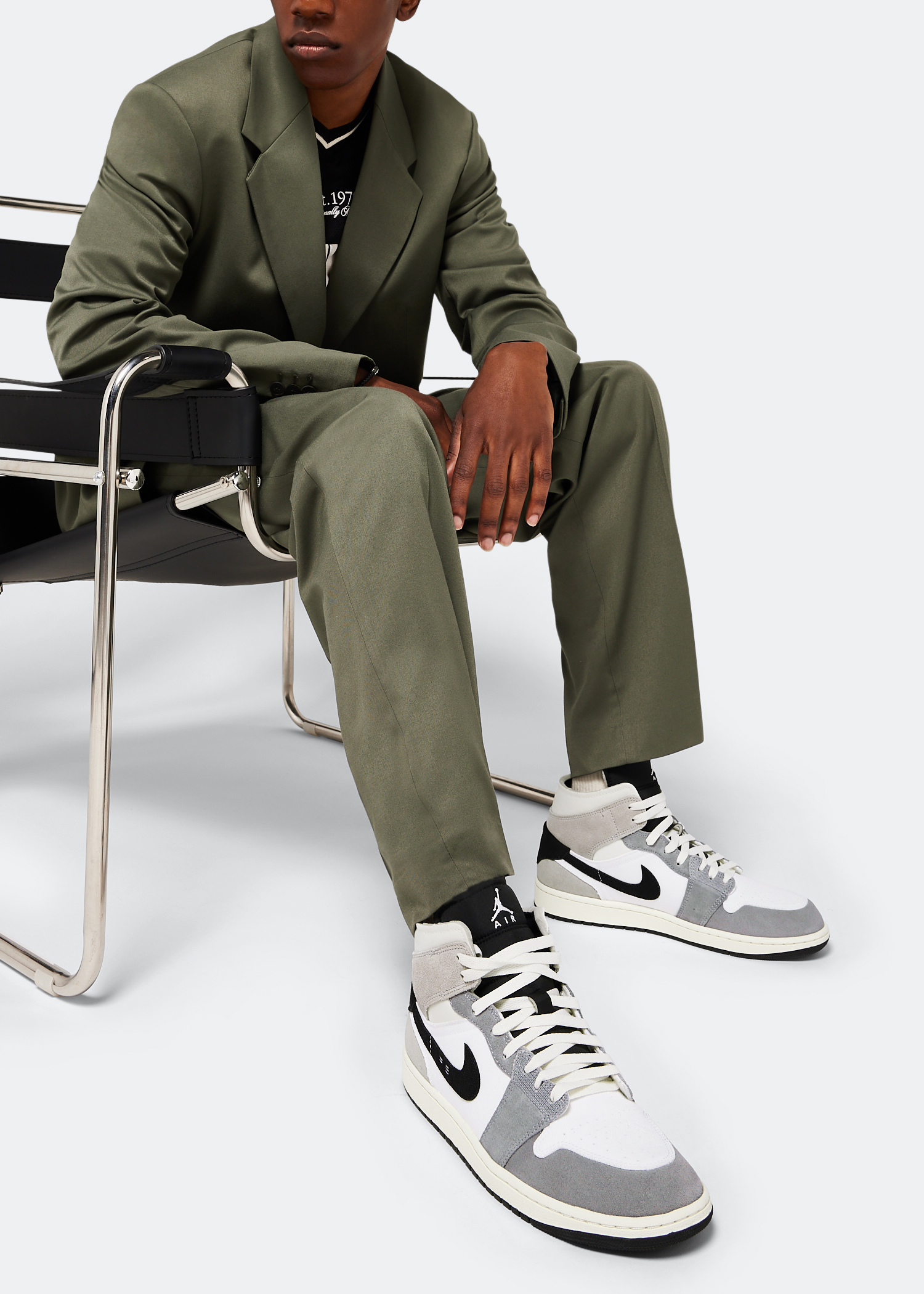 

Air Jordan 1 Mid Craft 'Cement Grey' sneakers