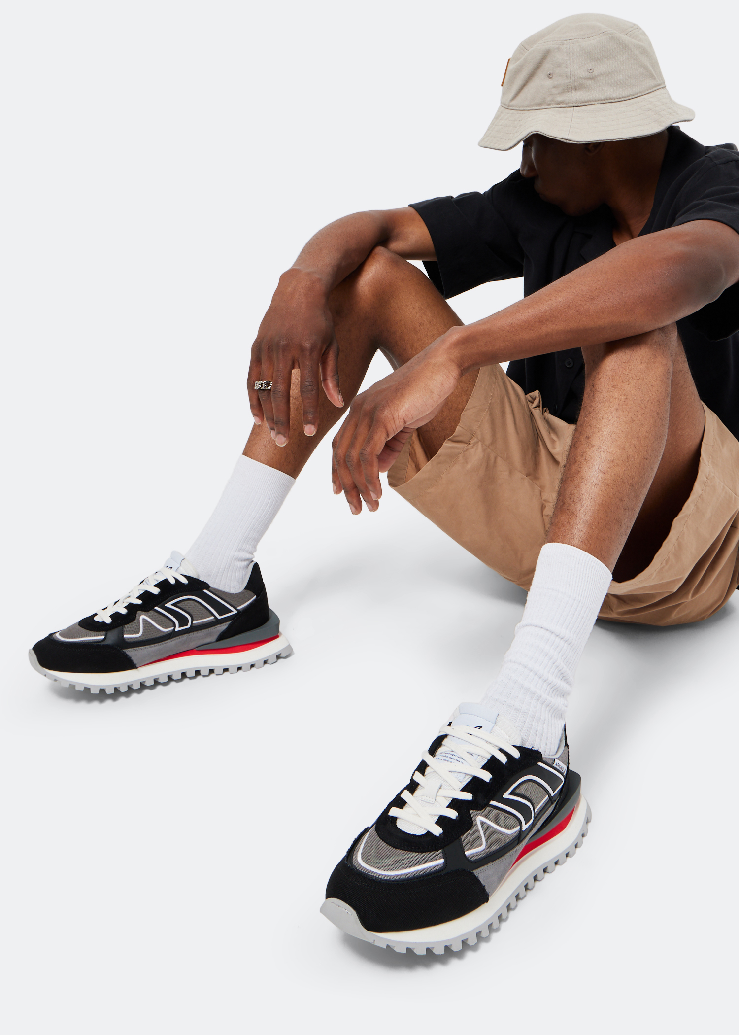

Sonar sneakers, Black