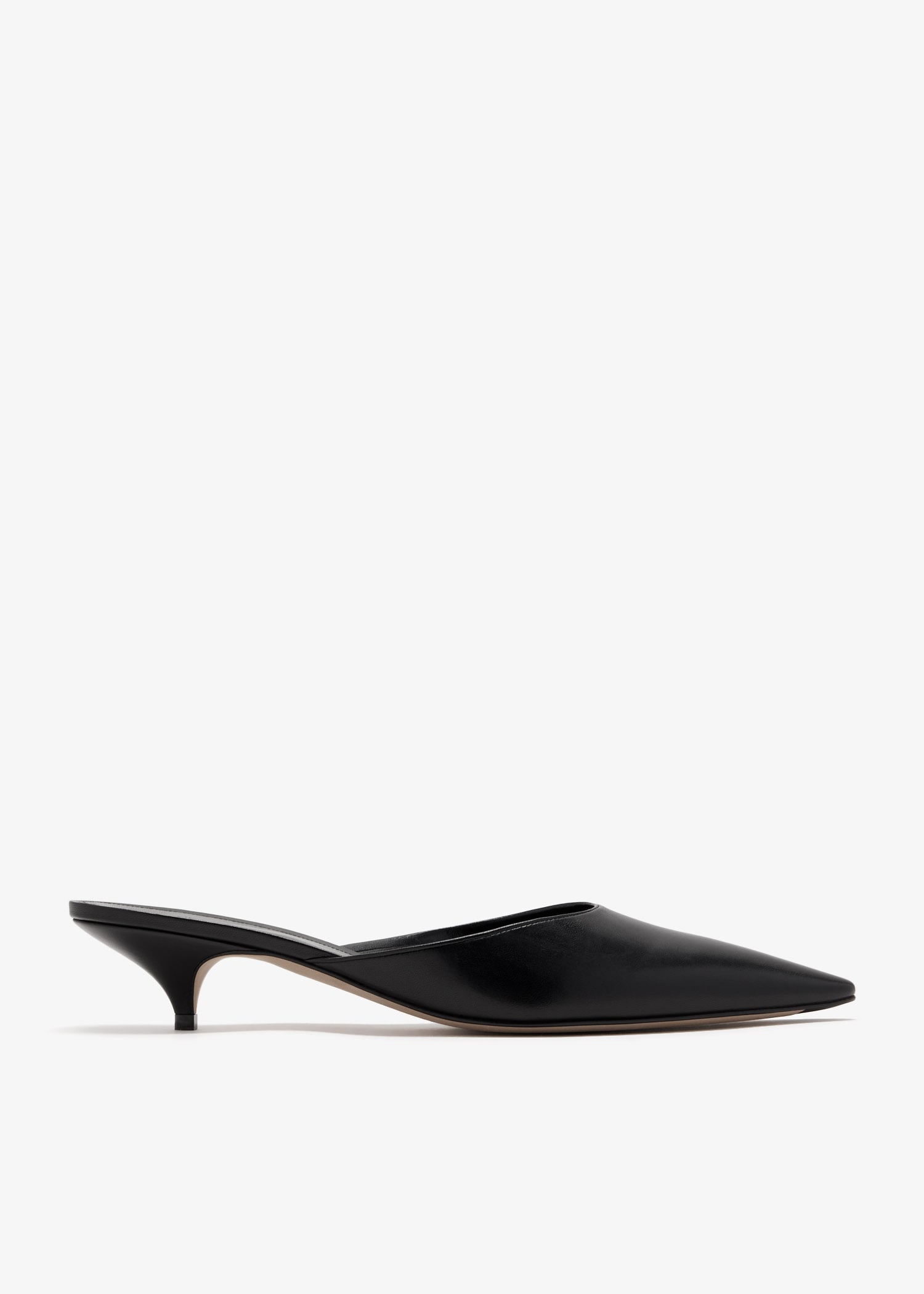 

Liisa mules, Black