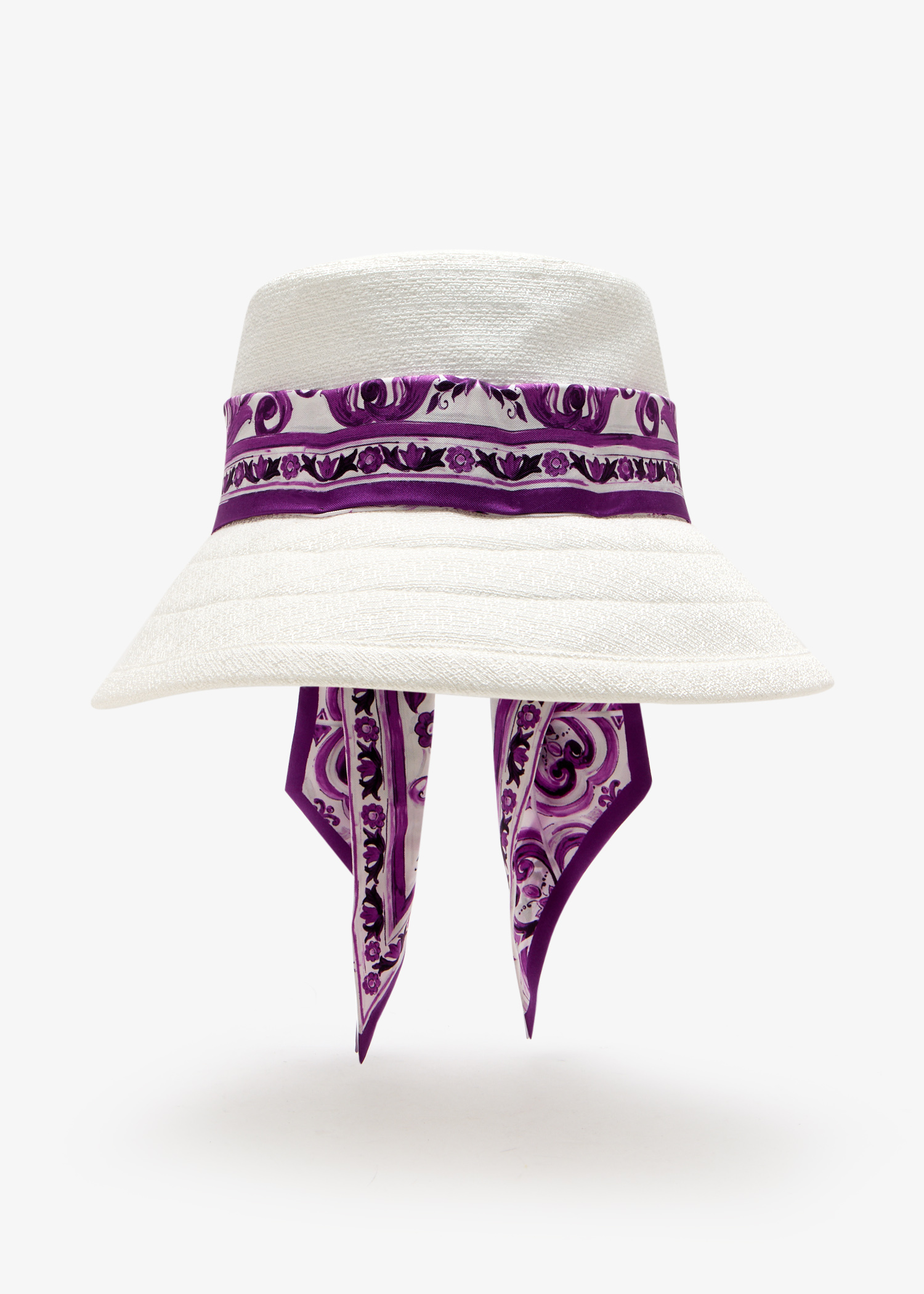 

Mat hat, White